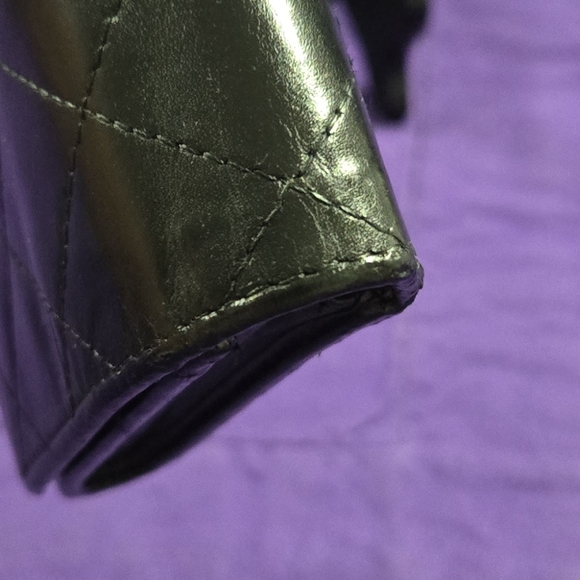 CHANEL CAMBON SILVER CC QUILTED LAMBSKIN WALLET - Picture 4 of 16